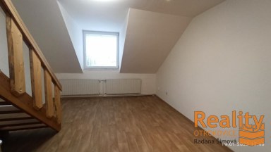 nájem 2+1 Napajedla loft