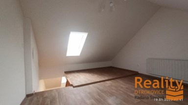 nájem 2+1 Napajedla loft