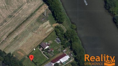 Pronájem zděné chaty se zahradou